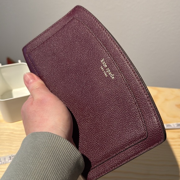♠️Kate Spade clutch converts to cross bag - Picture 6 of 16